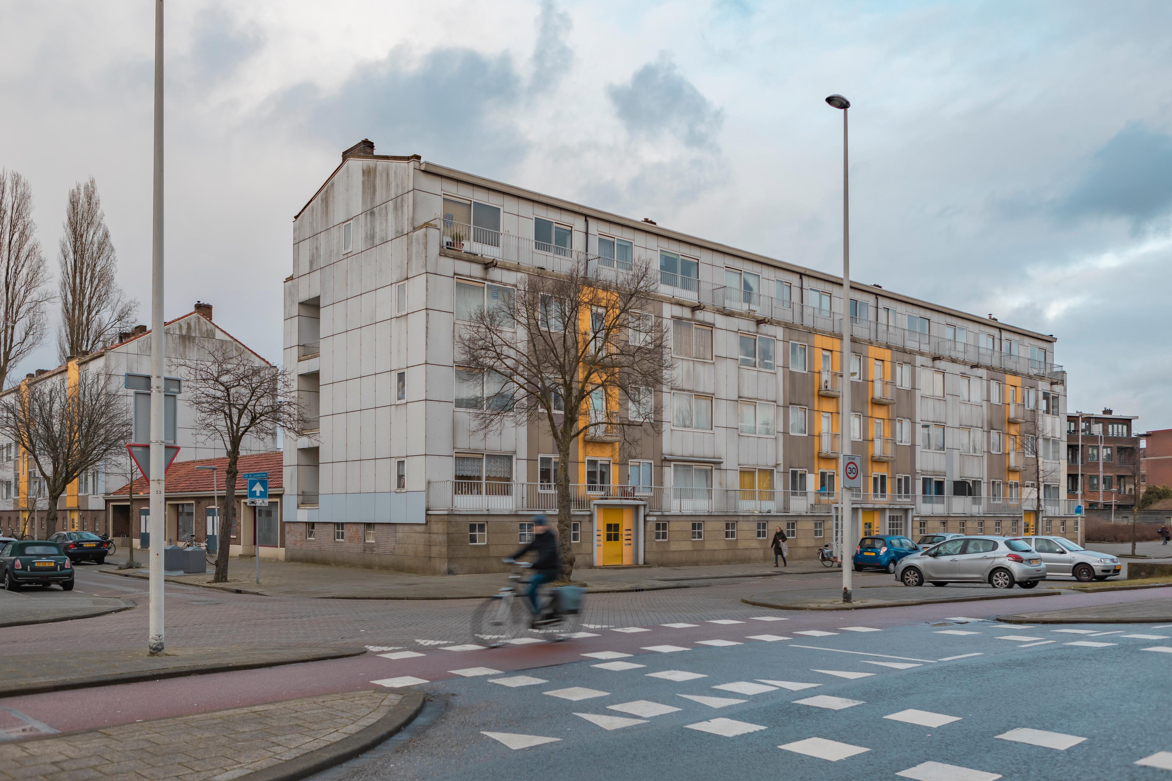 Woningen aan de Marinus van der Stoepstraat, Van de Leckestraat en Gerdesiaweg