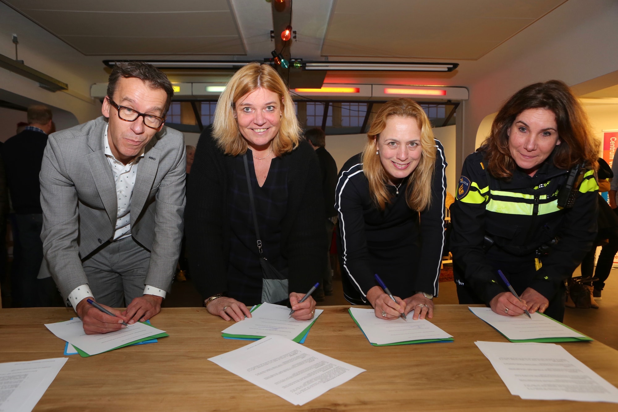 Ondertekening filtergebouwen