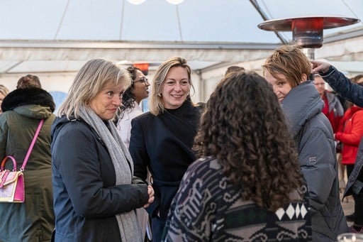 Wielewaal groepsfoto met Mirjam