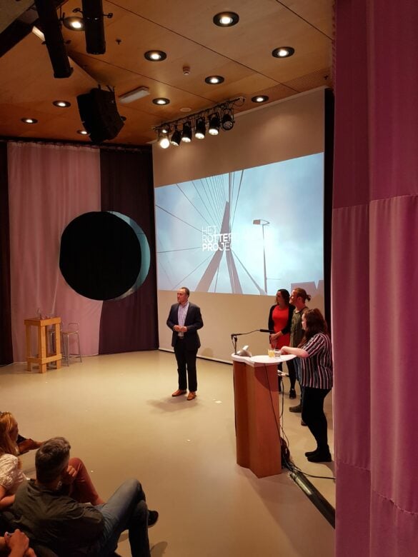 Podium presentatie Rotterdam Project