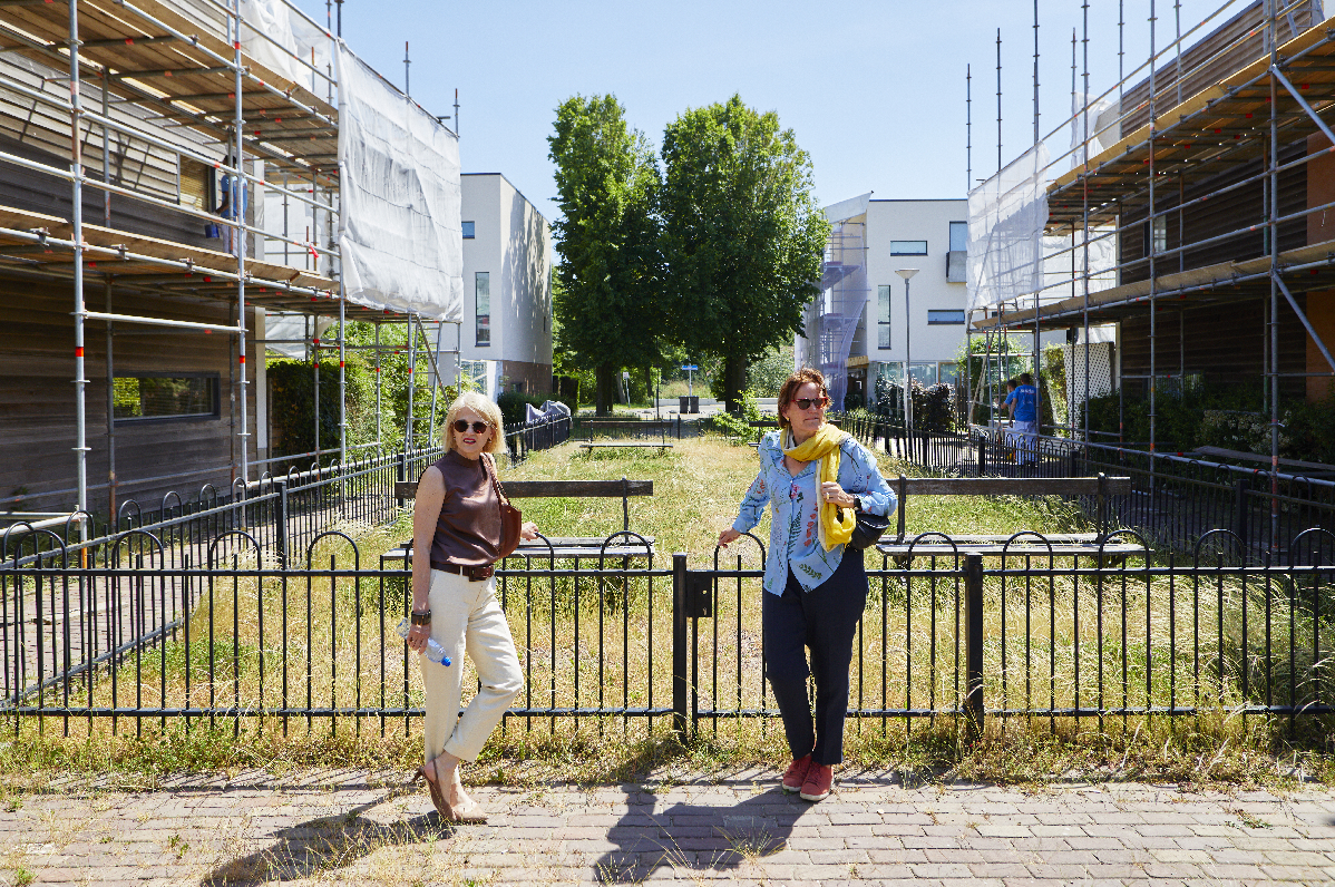 Bijzonder- bezit- deel- II - Franse tussentuin- ringvaartplasbuurt-maria-en-francien