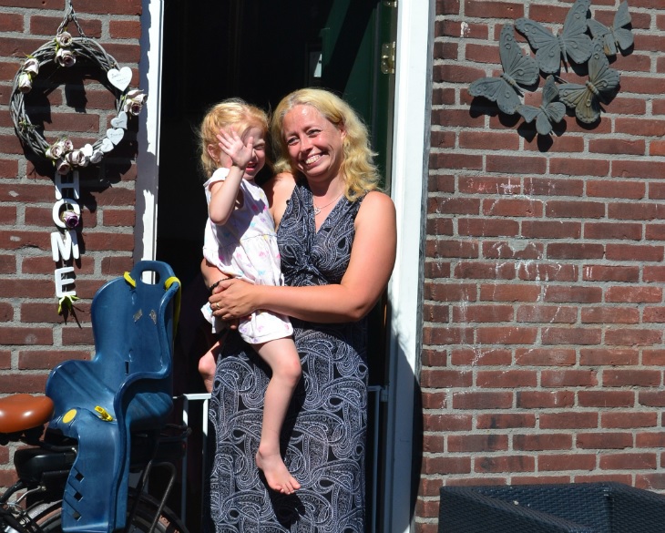 Zonnepanelen_Joan_bewoonster_ landzicht_tarwewijk